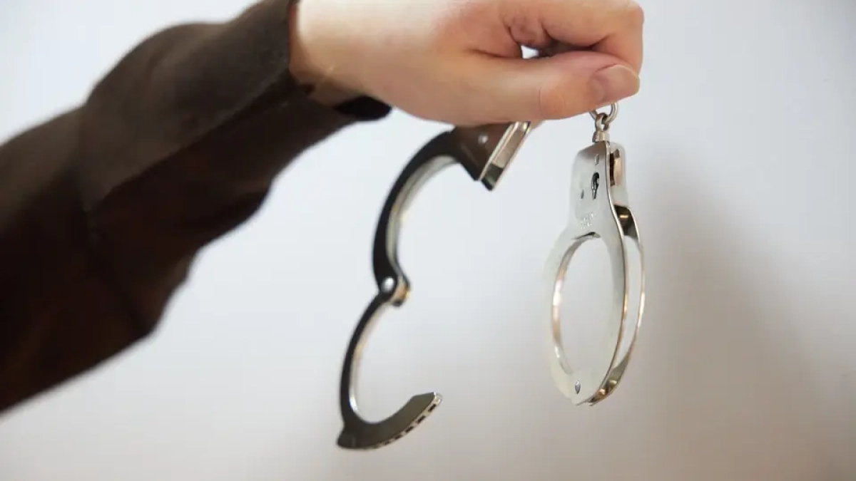 Майор из Аксая получил 4,5 года за взятки с нелегальных мигрантов