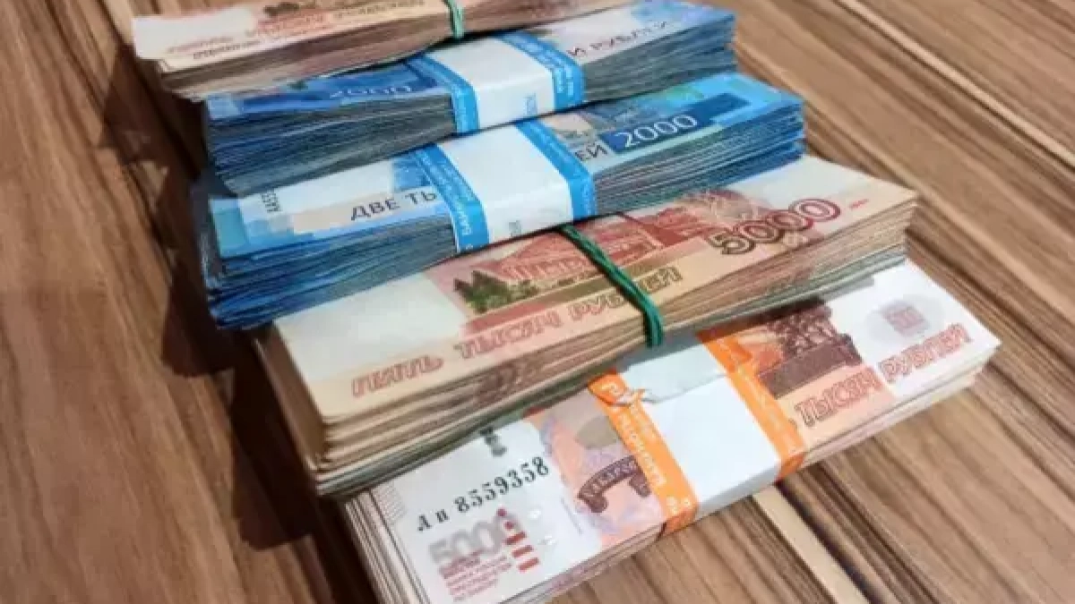 С 1 апреля россияне будут переводить деньги по новым правилам