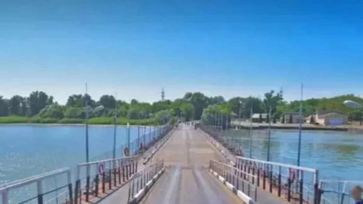 Понтонный мост на Зеленый остров в Ростове откроют после капремонта до 1 мая