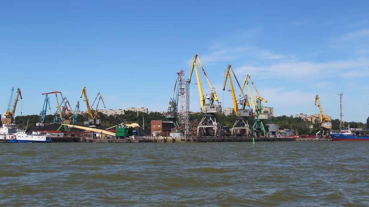 Прокуратура оштрафовала порт Таганрога за небезопасную перевалку угля