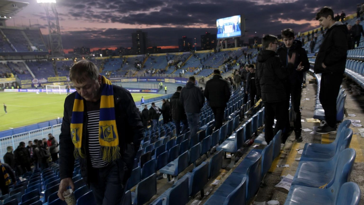 «Ростов» проиграл аутсайдеру при полупустых трибунах