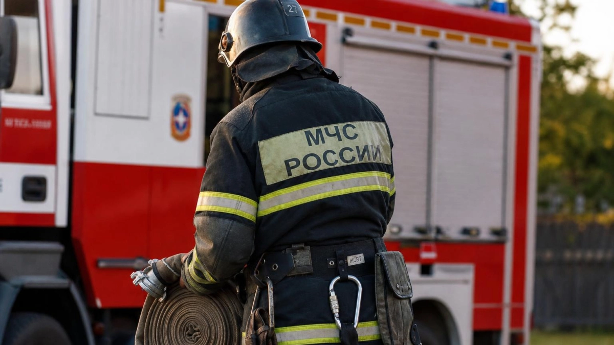 Пожар у музыкального театра в центре Ростова-на-Дону