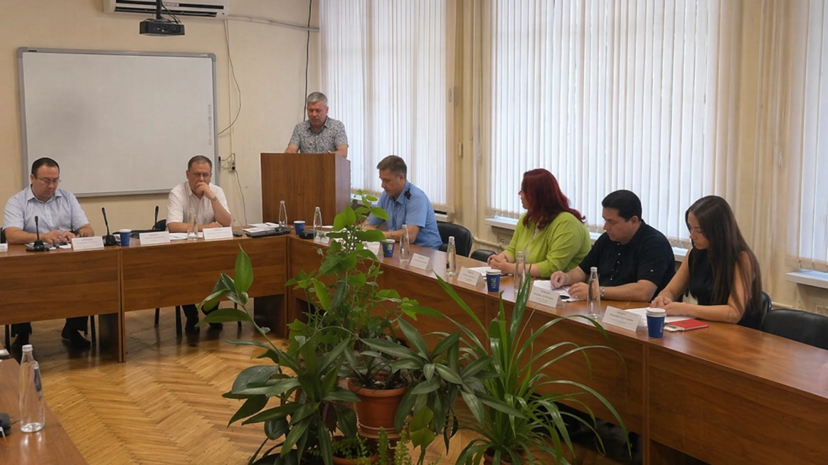 В Ростове-на-Дону открылась юбилейная авиационная конференция с участием более 400 специалистов