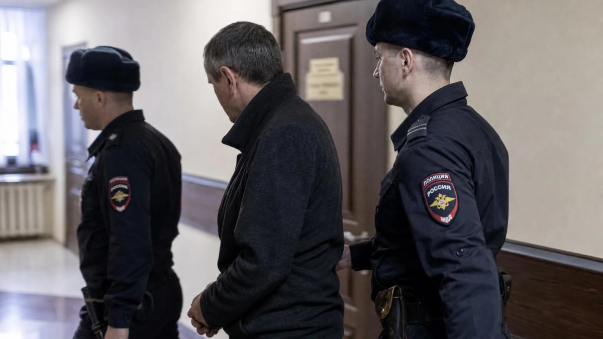 Экс-главе администрации Ростова продлили арест в СИЗО до 23 сентября