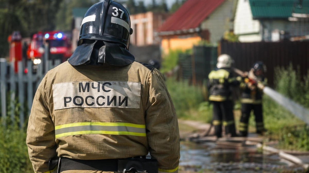 В Зверево при пожаре в частном доме погиб мужчина