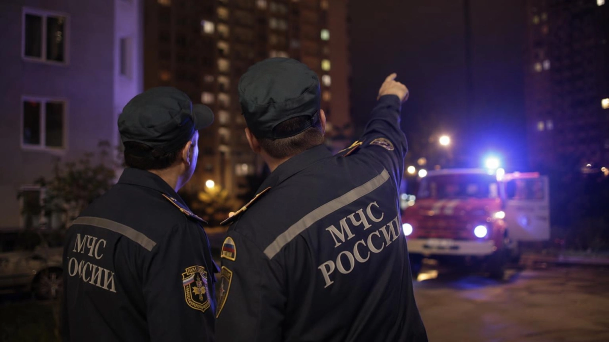 Над Ростовом ночью услышали взрывы на фоне беспилотной опасности