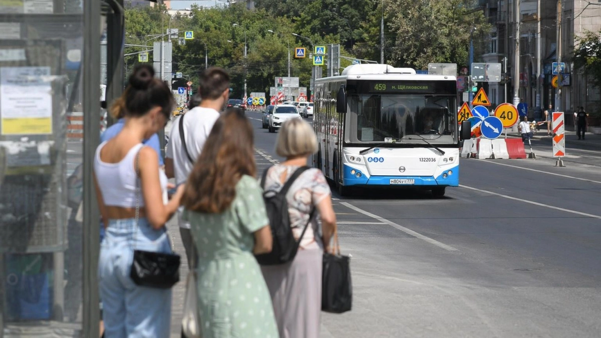 В Таганроге временно изменили маршруты автобусов из за перекрытия в зоне ЧС