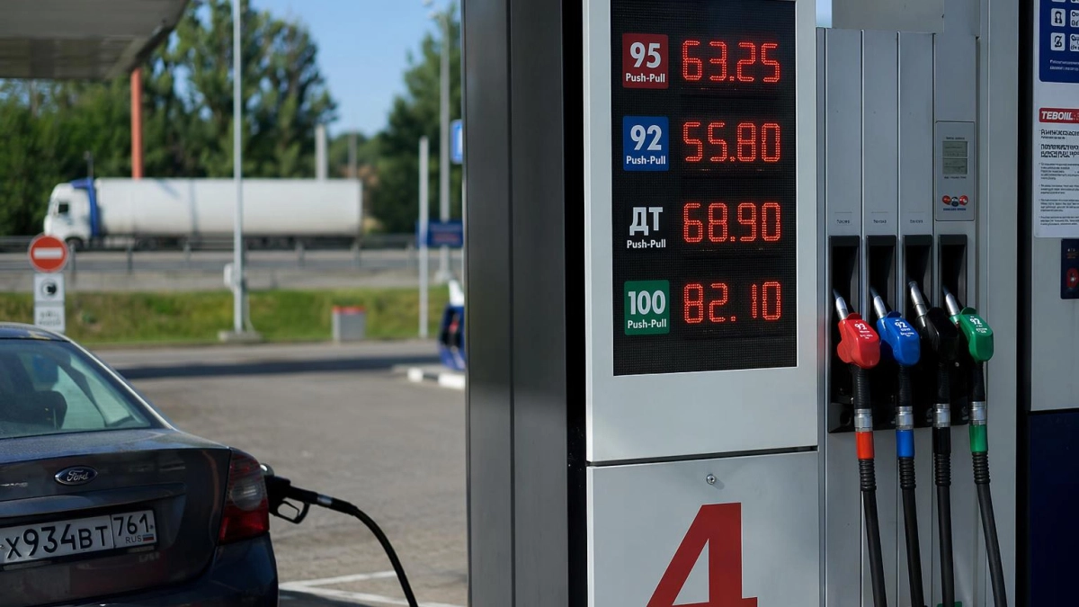 Жители Ростовской области предложили ввести на АЗС систему чётных и нечётных дней