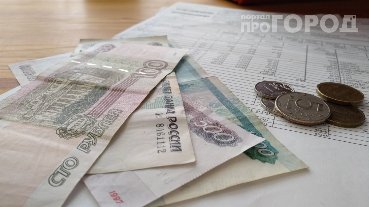 Избавилась от старых квитанций ЖКХ и попала на деньги: юрист объяснил, сколько лет их нужно беречь дома