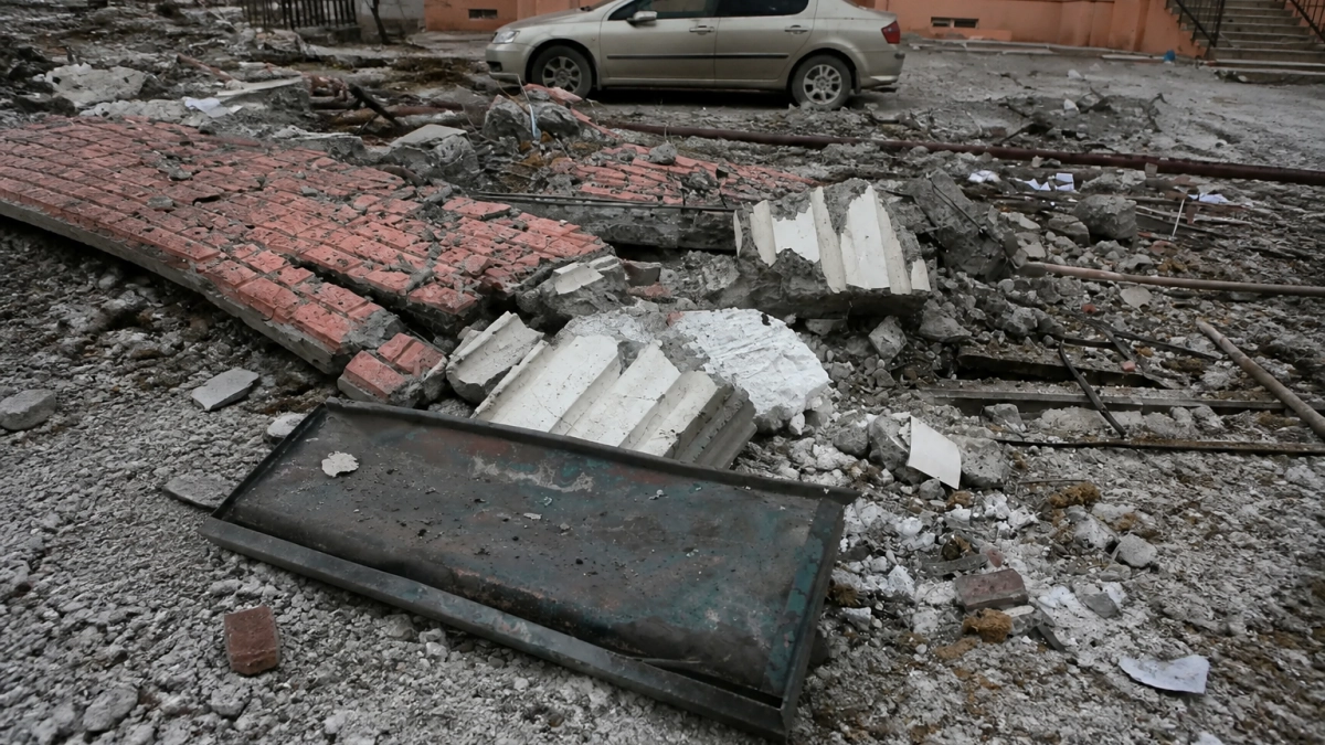 В Ростове под завалами после атаки БПЛА нашли ещё троих погибших, включая ребёнка
