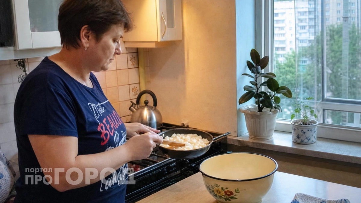 Перестаньте оттирать нагар химией: жареное хозяйственное мыло очистит даже самую запущенную сковороду до блеска