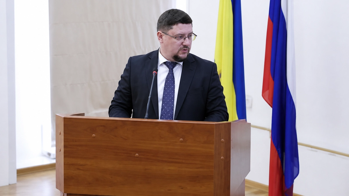 Экс-главу управления торговли Ростова приговорили к полутора годам колонии
