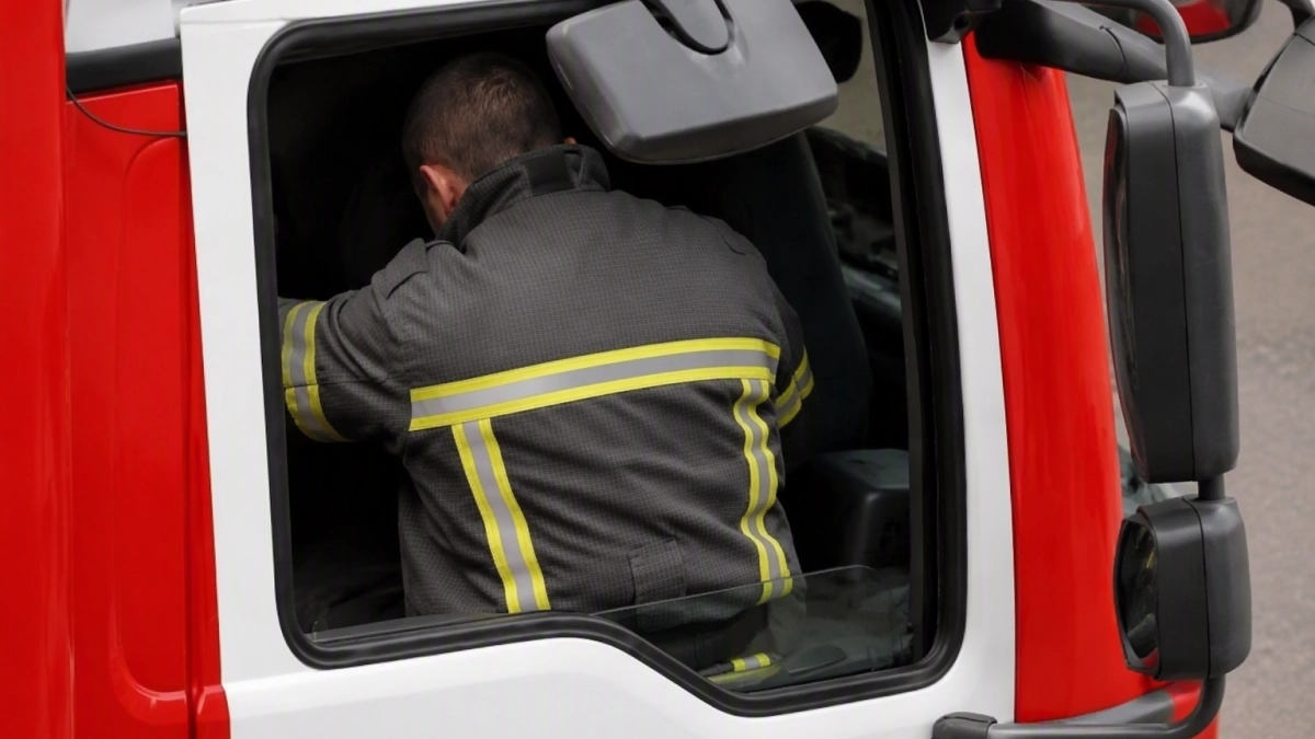 За 31 июля донские спасатели потушили 15 пожаров и выезжали на четыре ДТП
