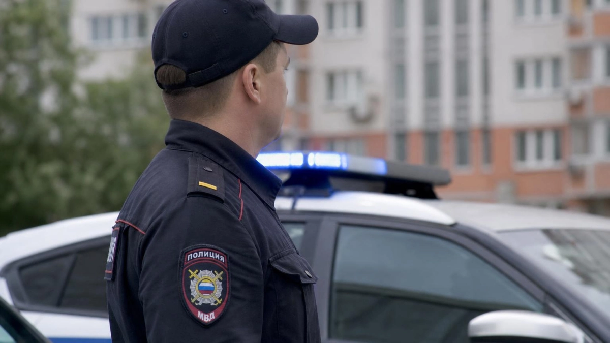 В Ростове пенсионеры дважды передали курьеру деньги и лишились 3,4 млн рублей