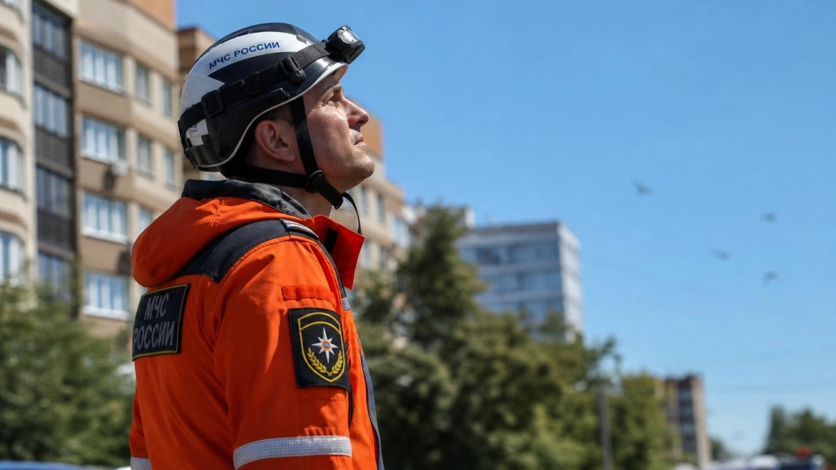 В Ростовской области объявили беспилотную опасность и призвали укрыться в зданиях