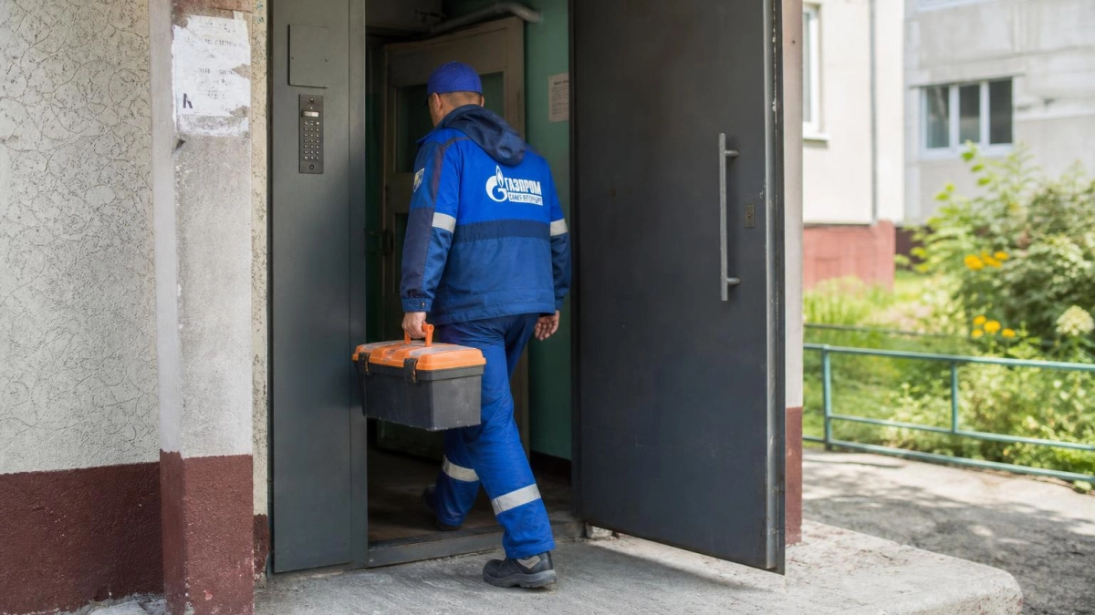 В Ростове взяли на контроль жалобу участника СВО на неработающий больше месяца лифт