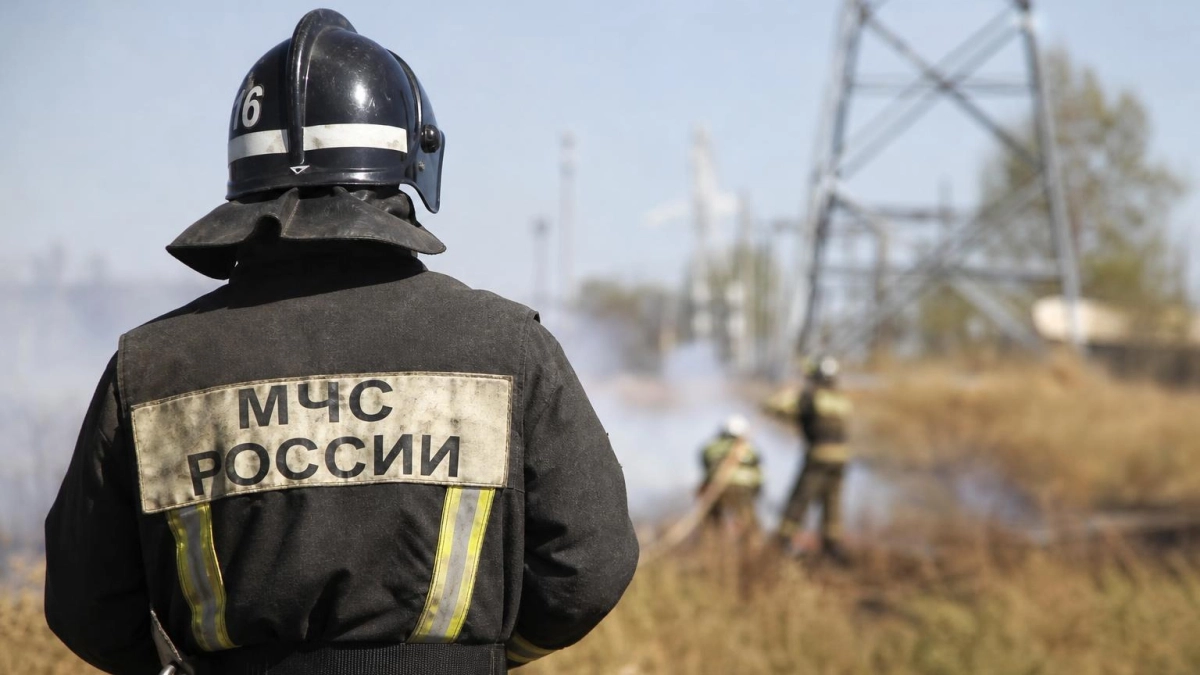 Пожар в Аксае после замыкания на трансформаторе потушили за 20 минут