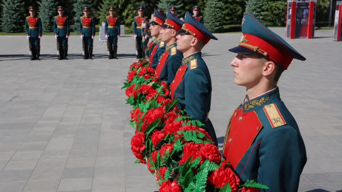Ростовская область отметила 83-ю годовщину освобождения возложением гирлянды Славы