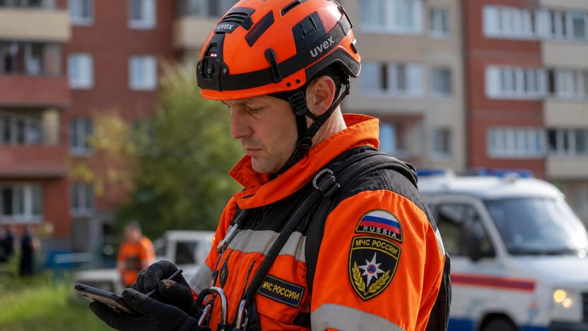 После атаки БПЛА в Аксае жильцов вернули домой, кроме трёх квартир