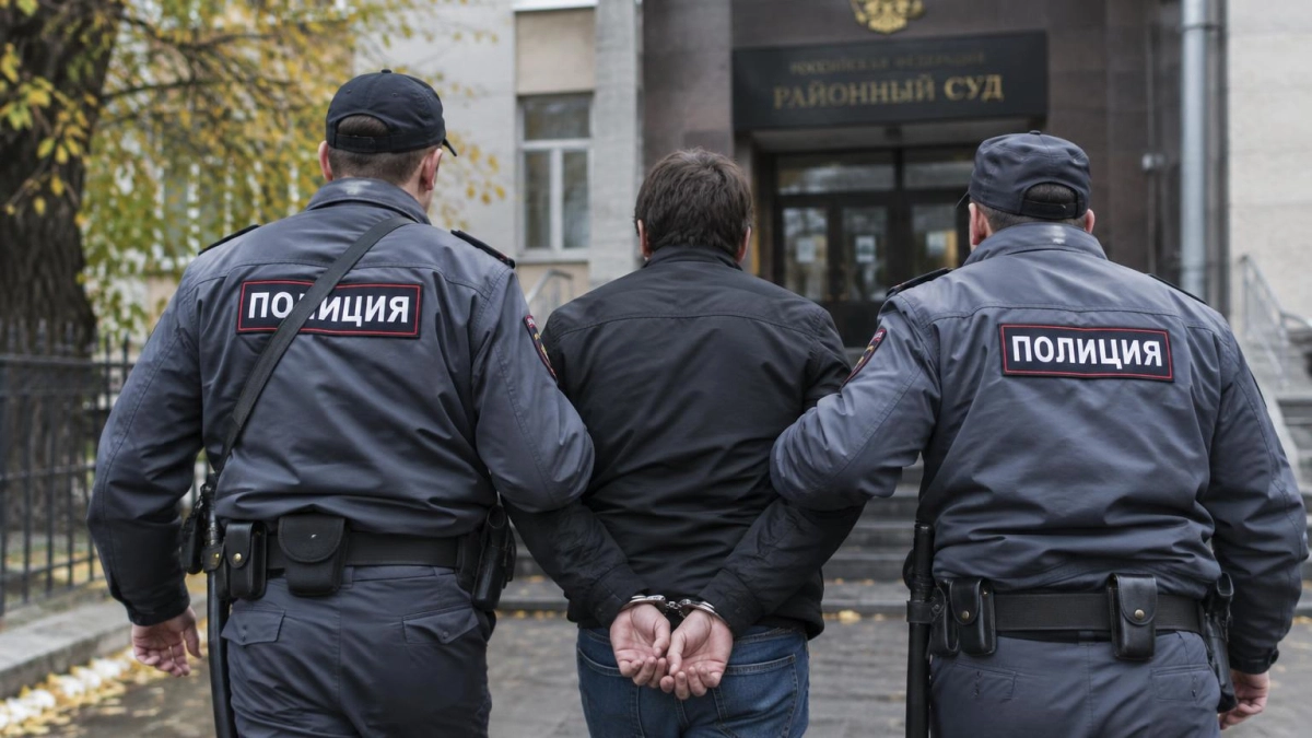 В Ростове мужчину осудили на 20 лет за подготовку покушения на командира ВС РФ