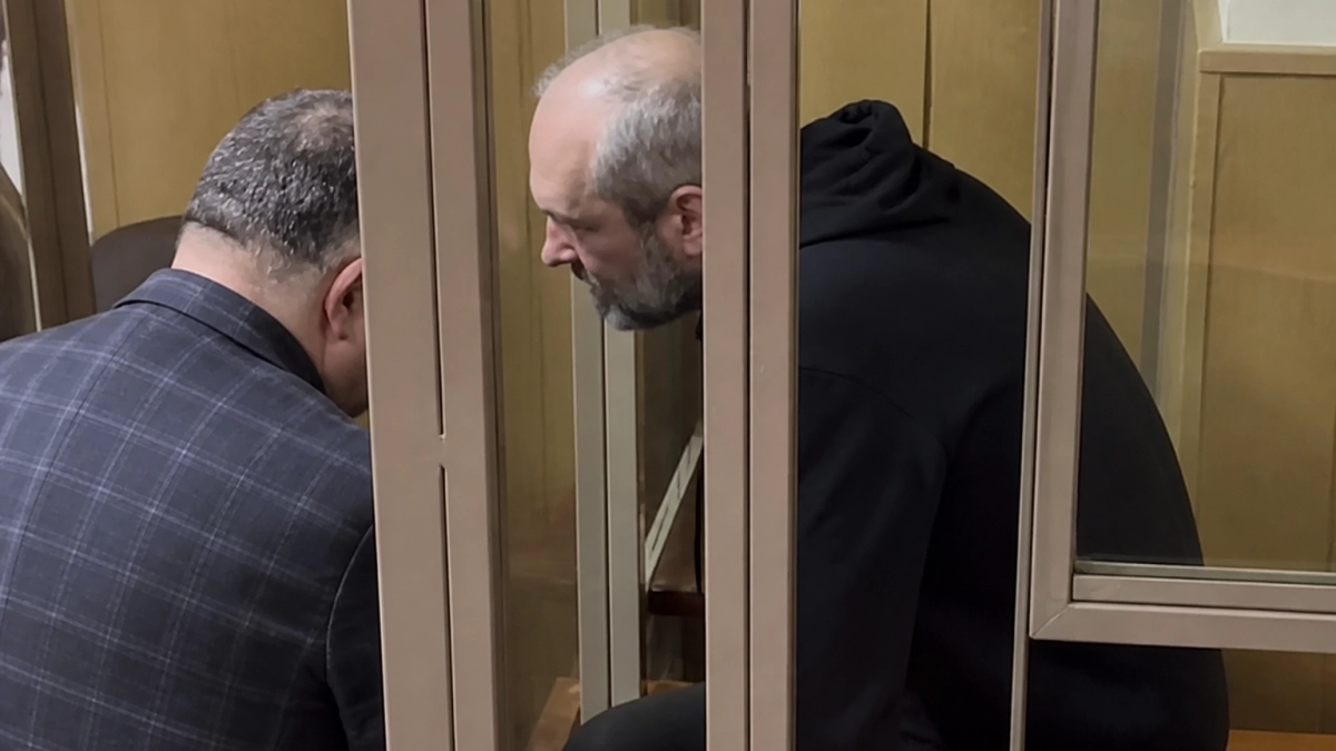Банк России подал иски о банкротстве Виталия Кушнарева и его супруги