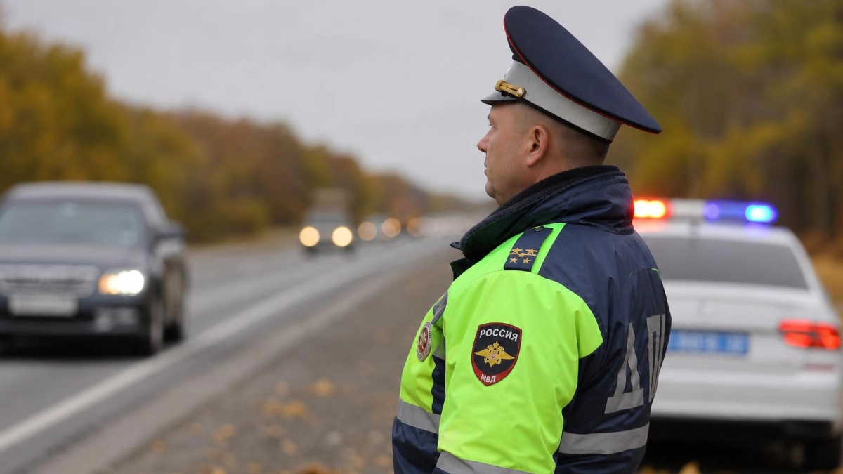 В ДТП на трассе М-4 в Багаевском районе пострадали люди и разбились две машины