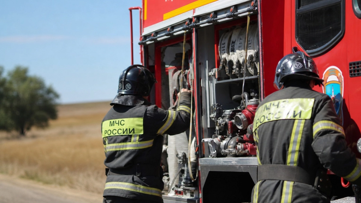 Высочайший уровень пожарной опасности объявили в 19 районах Ростовской области