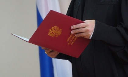 Дончанина арестовывали за хулиганство, а обвинили в госизмене и отправили в московский СИЗО
