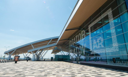 «Балтика» приземлилась в закрытом для всех аэропорту Платов