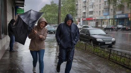 Гроза, ливни и шквалистый ветер: Ростов встретит 31 мая непогодой
