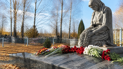 В Боковском районе открыли мемориал с именами всех погибших участников СВО